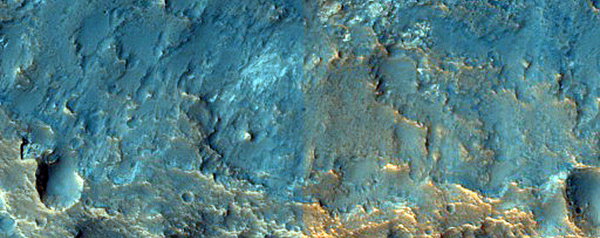 Mounds in Oxia Colles