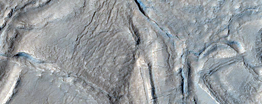 Terrain around Crater in Galaxias Chaos
