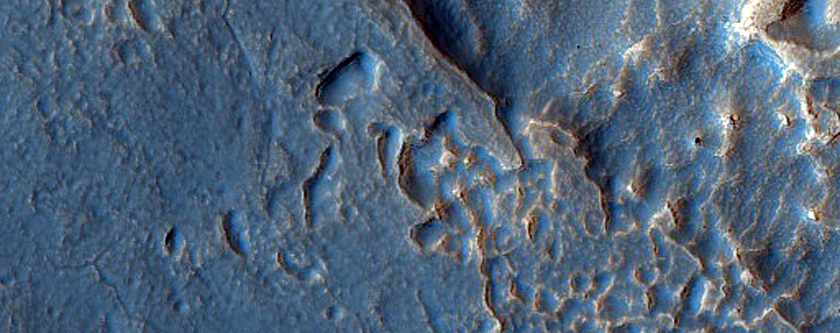 Layers on Valley Floor in Northern Mid-Latitudes