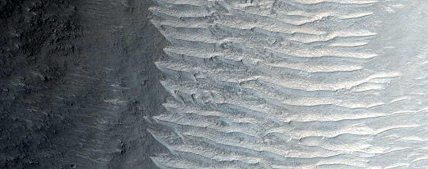 Mesas in Nepenthes Planum