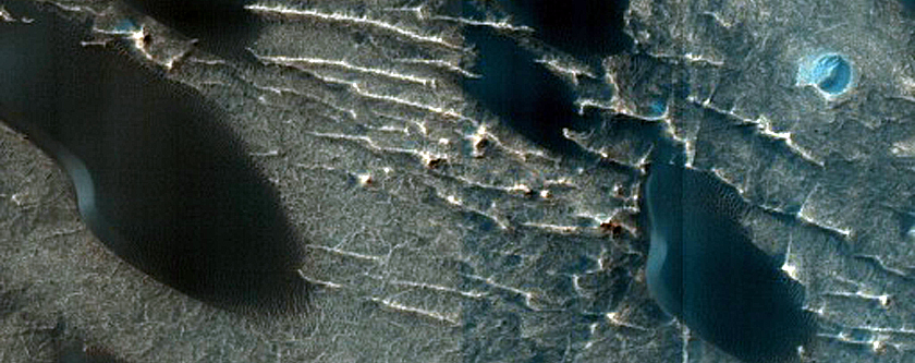 Monitoring Active Dunes in Arabia Terra