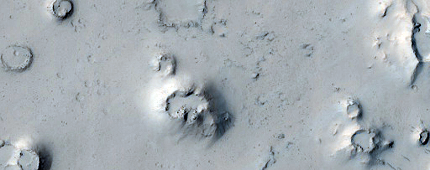 Tartarus Montes
