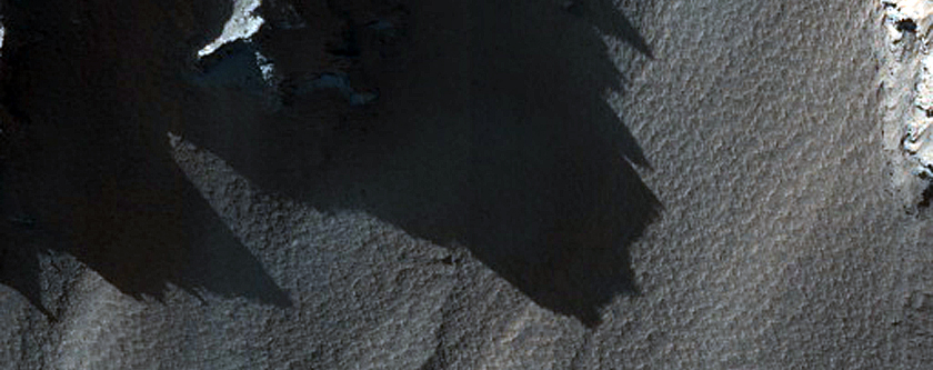 Noctis Labyrinthus Frost 