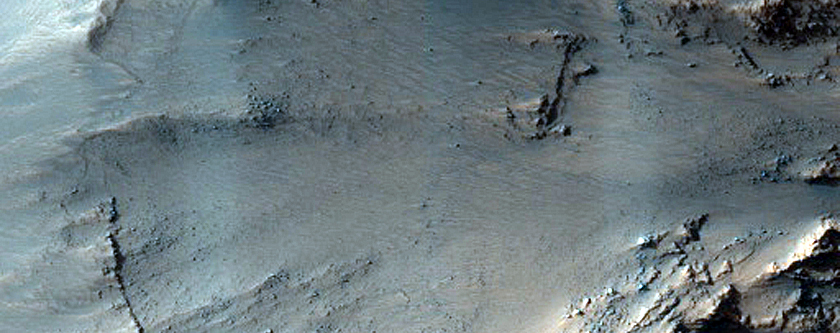 Terrain North of Hydraotes Chaos