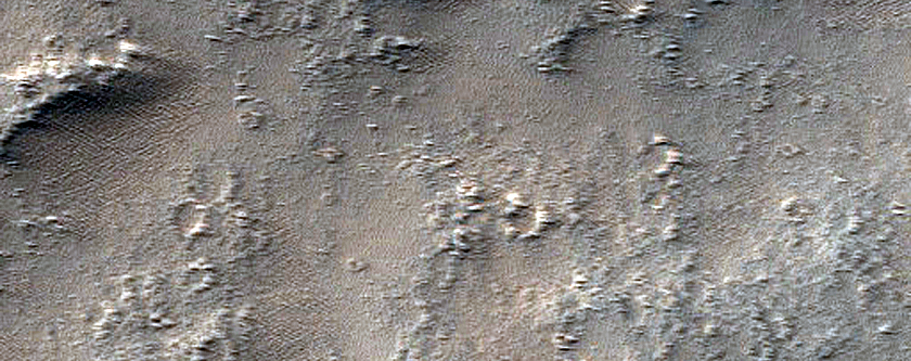 Pavonis Mons