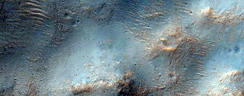 Crater Exposing Phyllosilicates in Terra Tyrrhena