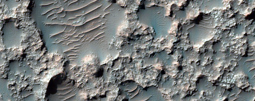 Mafic Minerals on Crater Floor in Terra Cimmeria