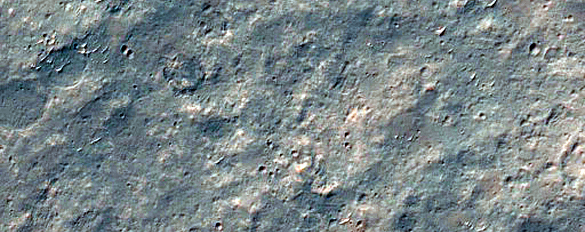 Albedo Variations in Terra Cimmeria