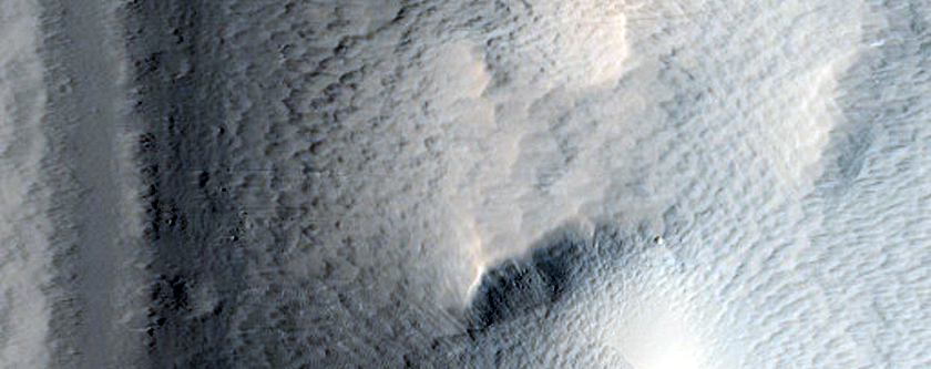 Ceraunius Fossae