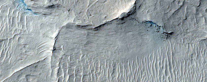 Narrow Ridges West of Meridiani Planum