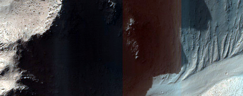 Canyon Walls in Coprates Chasma