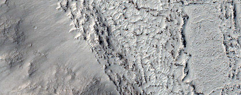 Contact between Crater and Flood Lava