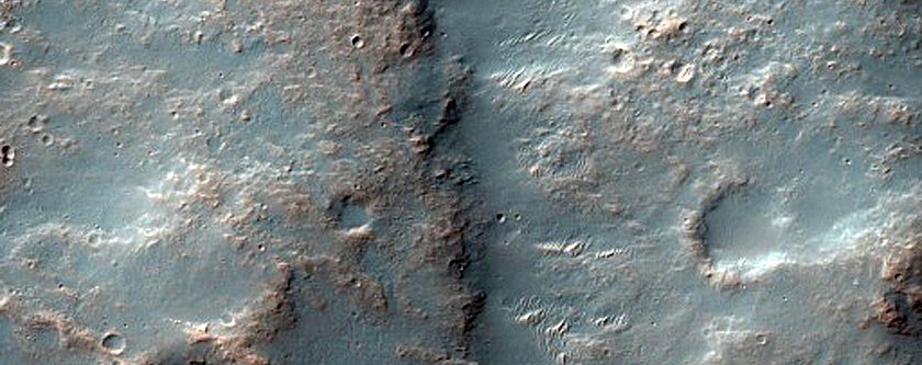 Contact in Tyrrhena Terra
