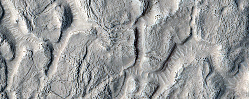 Features around Crater in Arabia Terra