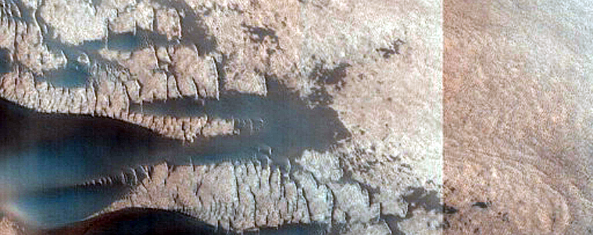Chasma Boreale Scarp Dunes