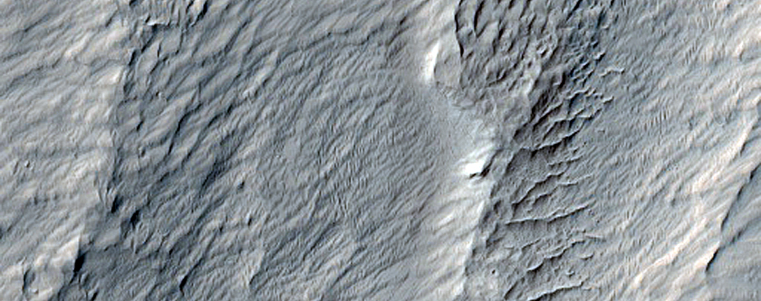 Layering in Southern Lucus Planum