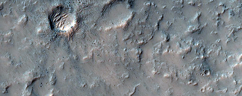 Ridges in Huygens Crater