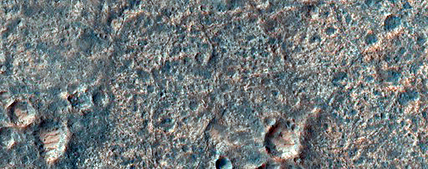 Polygonal Fractures in Galilaei Crater