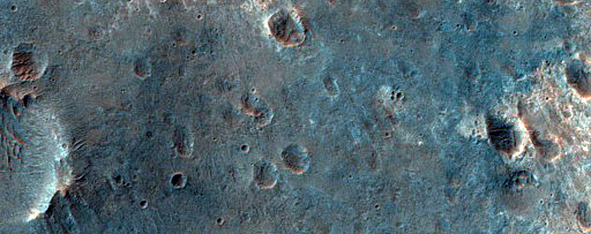 Diverse Geologic Units South of Eos Chasma