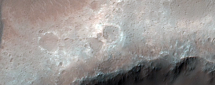 Herschel Crater Dune Changes