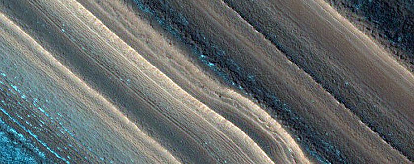 Exposure of North Polar Layered Deposits