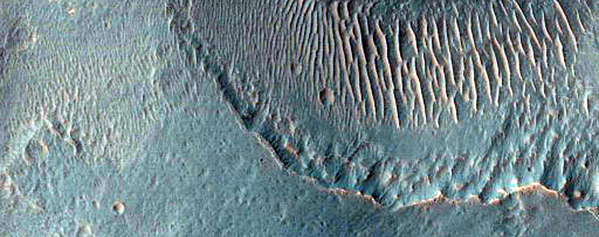 Light-Toned Sulfate Exposures in Aureum Chaos