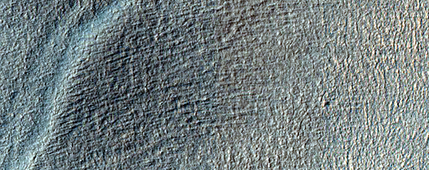 Layers near Reull Vallis