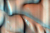 Dark Dune Source in Ganges Chasma