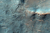 Possible Well-Exposed Chloride-Bearing Deposits in Margaritifer Terra