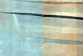Possible Mafic Minerals on Arabia Terra Crater Wall