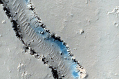 Avernus Dorsa