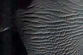 Diverse Bedrock Exposure beneath Extensive Clay Unit in Her Desher Vallis 