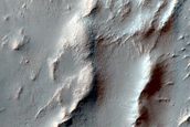 Ridges in Terra Sabaea