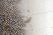 Intra-Block Faulting in Olympus Mons Aureole