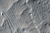 Layering in Lucus Planum