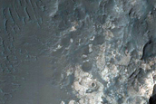 Light-Toned Exposures in Capri Chasma