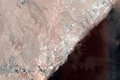 Light-Toned Exposures on Floor of Coprates Chasma