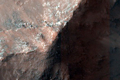 Light-Toned Exposures on Floor of Coprates Chasma