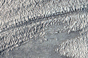 Flow Features in Mamers Valles
