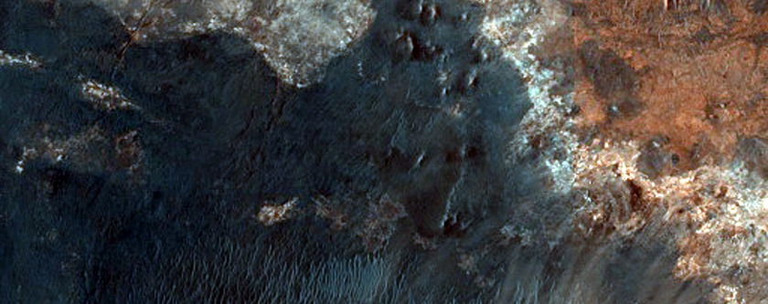 Potential Kaolinite Deposits Northeast of Syrtis Major Planum