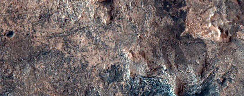 Light and Dark-Toned Strata in Far West Arabia Terra