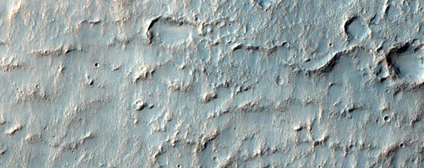 Mound with Hydrated Silica near Atlantis Chaos
