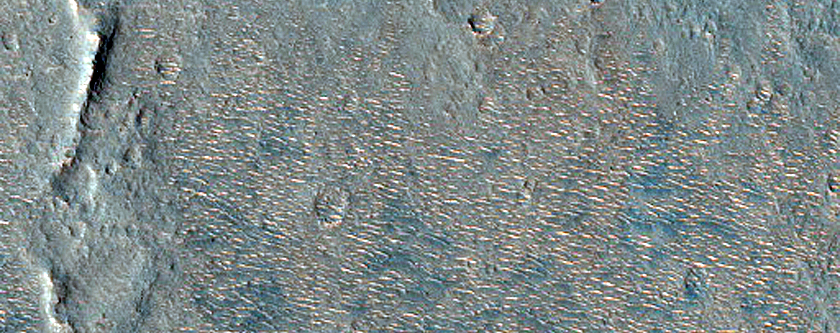 Scoured Bedrock in Capri Chasma