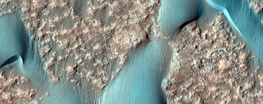 Dunes Southeast of Herschel Crater
