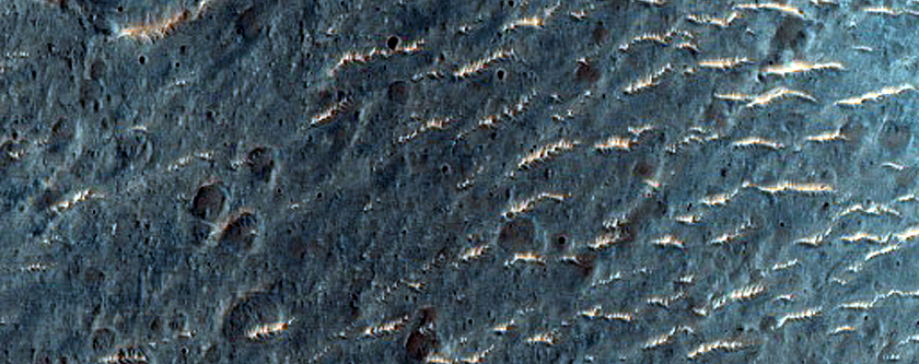 Olivine-Bearing Materials around Crater in Hesperia Planum