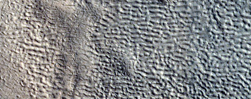 Features around Crater in Arabia Terra