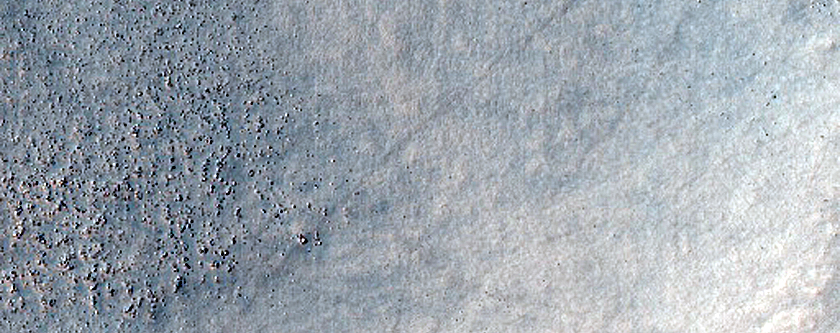 Crater in Reull Vallis