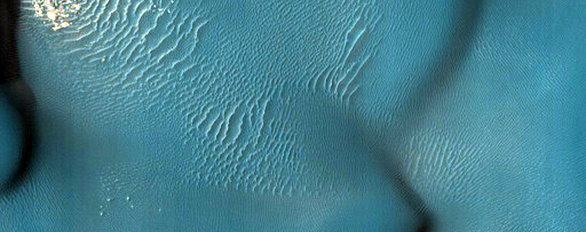 Central Kaiser Crater Dune Field
