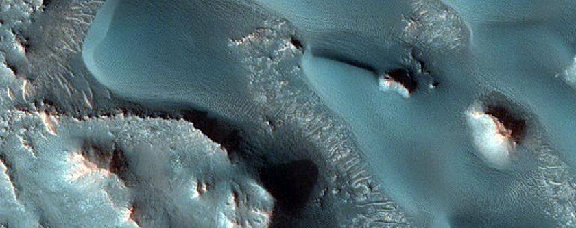 Dune Field Northeast of Syrtis Major Planum
