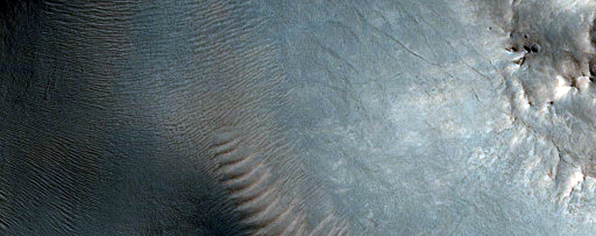 Curved Valley Northwest of Nili Fossae